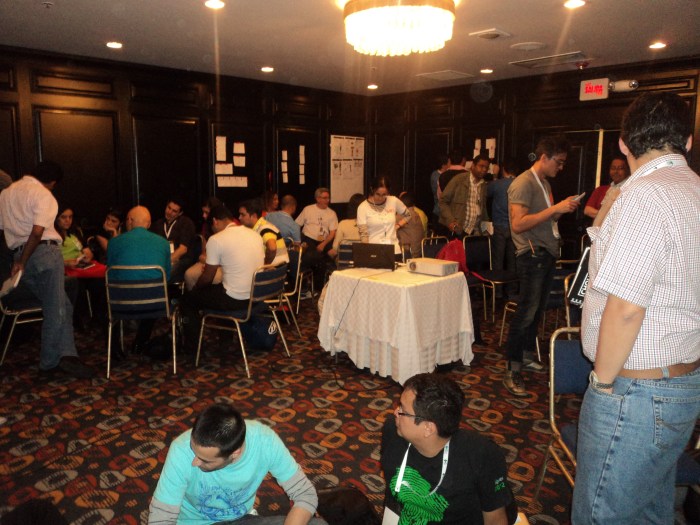 Sesión de LeanUX facilitada por Olga Cardenas